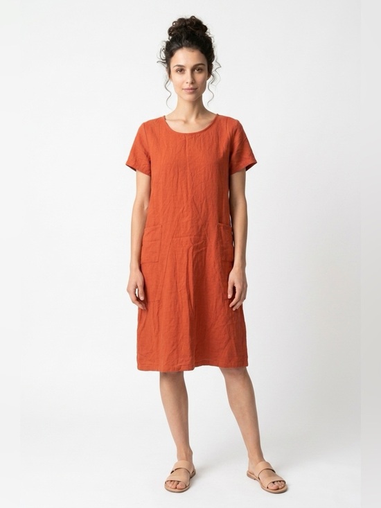Dresses & Skirts - Simple dress
